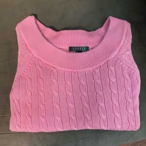 Lightweight pink scoop neck cable knit sweater